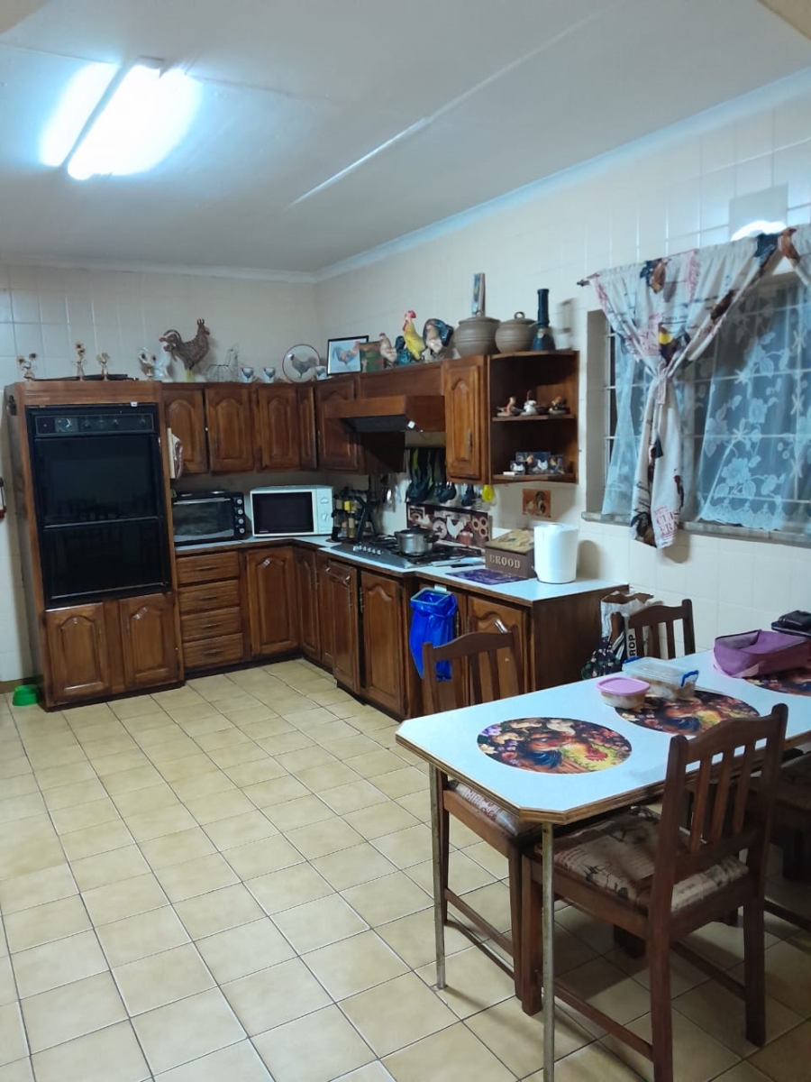 4 Bedroom Property for Sale in Deneysville Free State